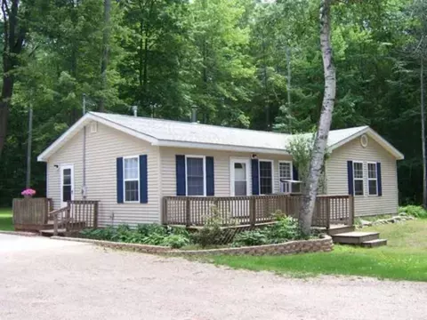5911 Jackson, Lake, MI 48632