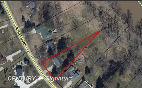 3690 N N Riv, Saginaw, MI 48623
