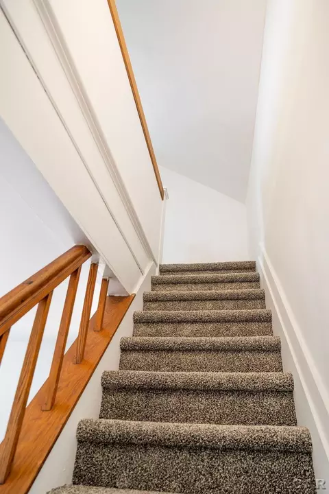 Entry Way - 1015 E Hunt, Adrian, MI 49221 photo 9 of 9