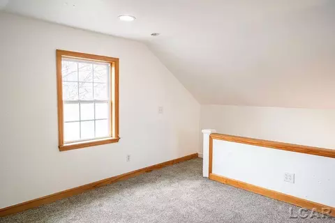 Bedroom - 1015 E Hunt, Adrian, MI 49221 photo 5 of 8