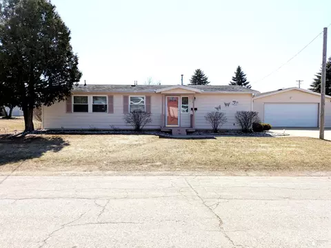 10033 8th, Oscoda, MI 48750