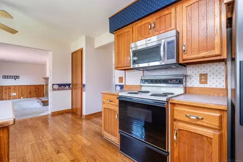 Kitchen - 2490 Brandywine, Davison, MI 48423 photo 5 of 5