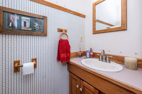 Bath - 2490 Brandywine, Davison, MI 48423 photo 1 of 4