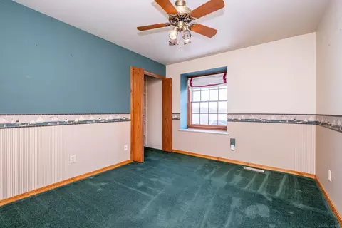 Bedroom - 2490 Brandywine, Davison, MI 48423 photo 5 of 8