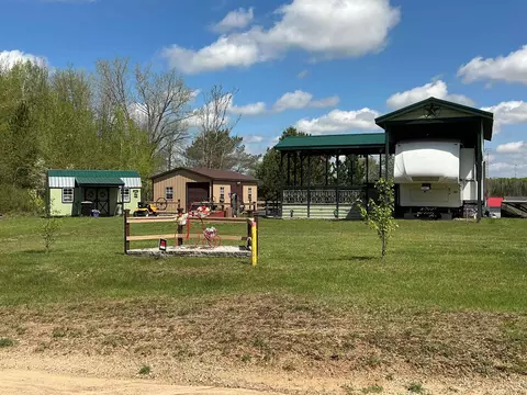 1976 Lake Four, Gladwin, MI 48624