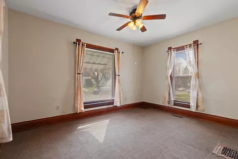 Bedroom - 907 E Hunt, Adrian, MI 49221 photo 1 of 5