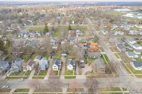 View/Area - 907 E Hunt, Adrian, MI 49221 photo 3 of 8