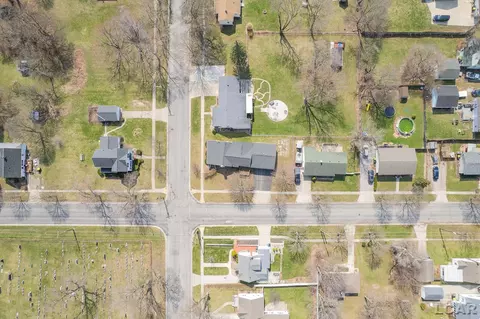 View/Area - 806 State, Adrian, MI 49221 photo 4 of 8