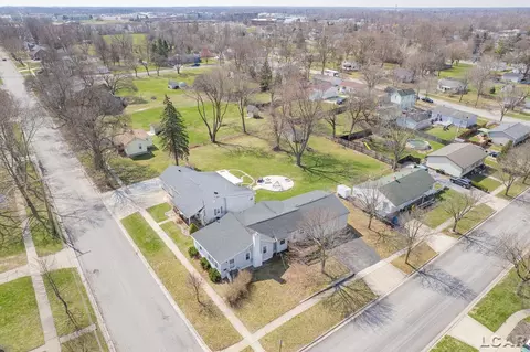 View/Area - 806 State, Adrian, MI 49221 photo 5 of 8