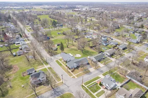 View/Area - 806 State, Adrian, MI 49221 photo 3 of 8