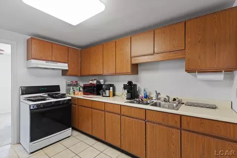 Kitchen - 806 State, Adrian, MI 49221 photo 1 of 3