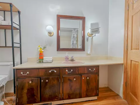 Bath - 900 Byfield, Harrison, MI 48625 photo 2 of 4