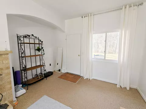 Entry Way - 900 Byfield, Harrison, MI 48625 photo 2 of 4
