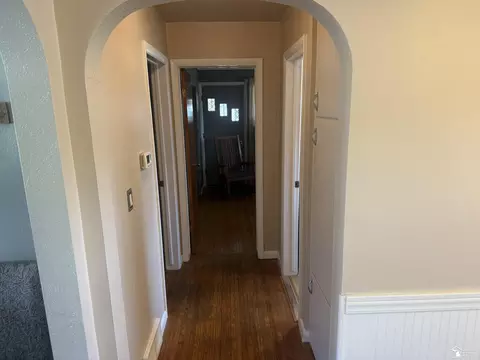 Entry Way - 1127 Oakmont, Temperance, MI 48182 photo 2 of 2