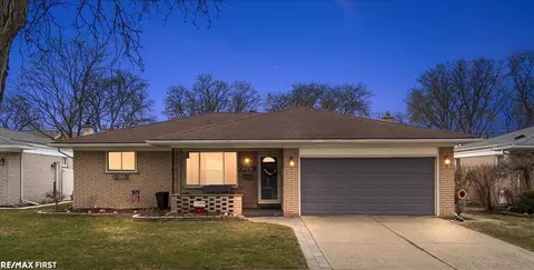 30840 Primrose, Warren, MI 48088