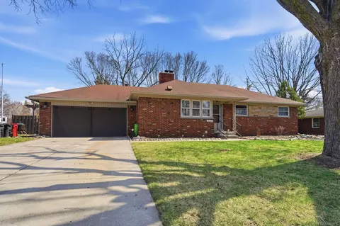 36194 Putnam, Clinton Township, MI 48035