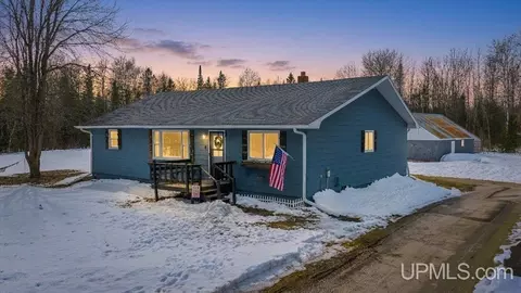 n17229 County Road 551, Wilson, MI 49896