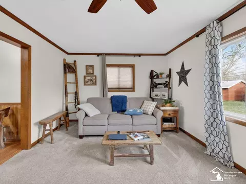 Living - 2152 Rauch, Temperance, MI 48182 photo 6 of 7
