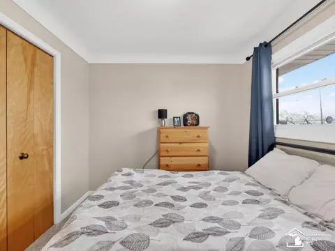 Bedroom - 2152 Rauch, Temperance, MI 48182 photo 7 of 7