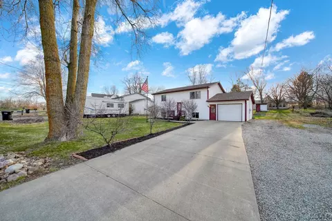 10579 Emerald, Cement City, MI 49233