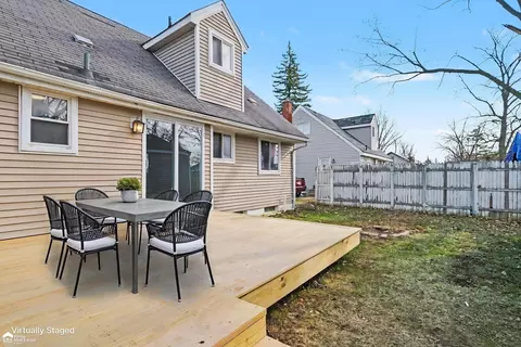 Exterior - 3209 Hogarth, Flint, MI 48532 photo 5 of 8