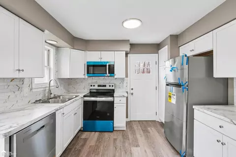 Kitchen - 3209 Hogarth, Flint, MI 48532 photo 4 of 4