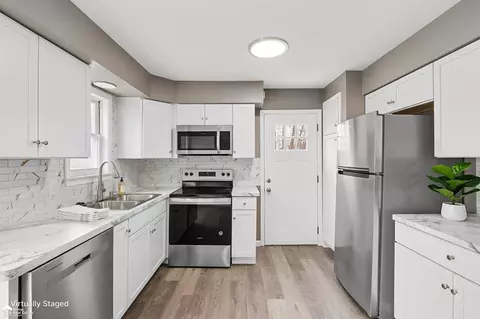 Kitchen - 3209 Hogarth, Flint, MI 48532 photo 2 of 4