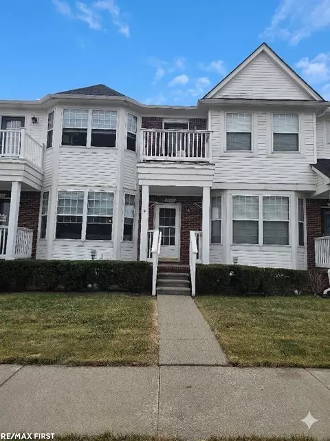 29280 Classic, Chesterfield, MI 48051