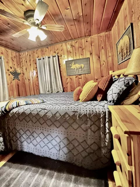 Bedroom - 6740 Ridge, Harrison, MI 48625 photo 2 of 5