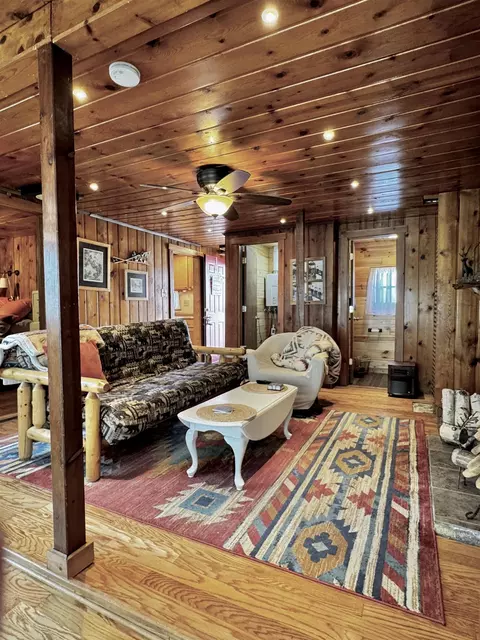 Living - 6740 Ridge, Harrison, MI 48625 photo 5 of 12
