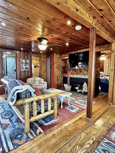 Living - 6740 Ridge, Harrison, MI 48625 photo 3 of 12