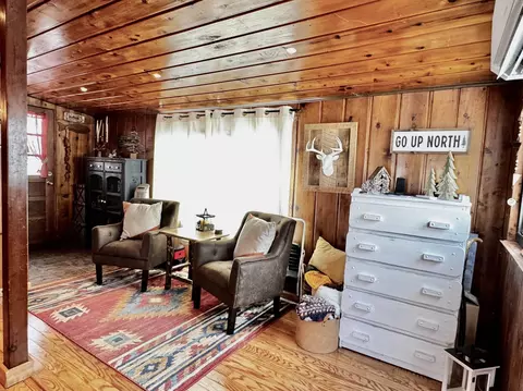 Living - 6740 Ridge, Harrison, MI 48625 photo 4 of 12