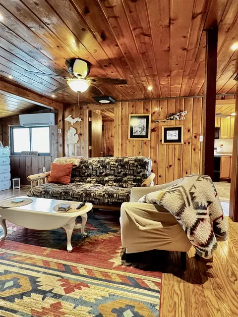 Living - 6740 Ridge, Harrison, MI 48625 photo 10 of 12