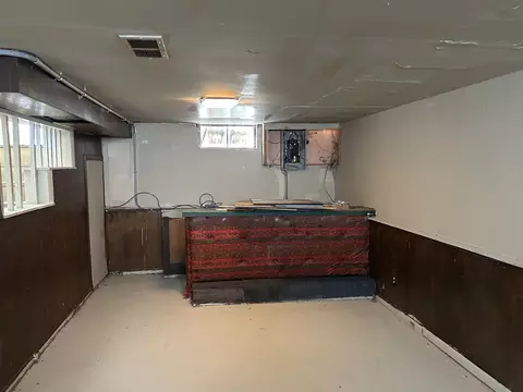4110 Leerda, Flint, MI 48504 photo 9