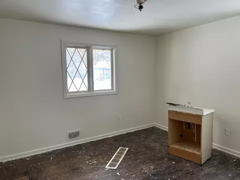 4110 Leerda, Flint, MI 48504 photo 5