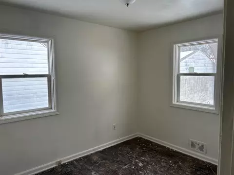 4110 Leerda, Flint, MI 48504 photo 7