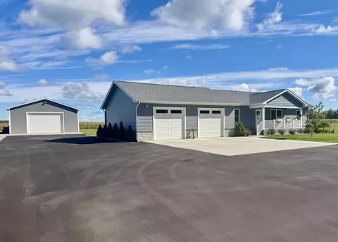 233 Red Oak, Beaverton, MI 48612