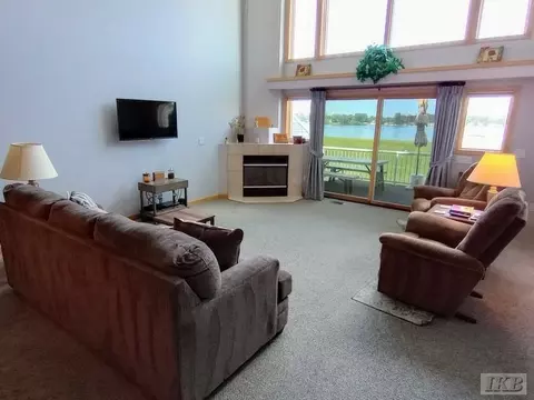 1682 Castleview UNIT 4, Gladwin, MI 48624 photo 14