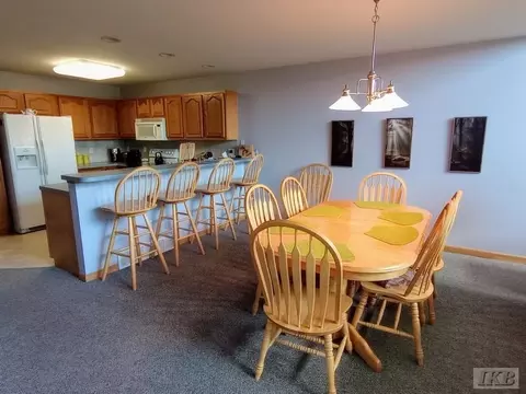 1682 Castleview UNIT 4, Gladwin, MI 48624 photo 11