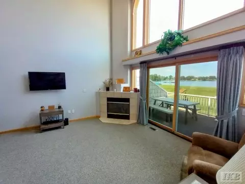 1682 Castleview UNIT 4, Gladwin, MI 48624 photo 15