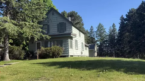 402 Lake, Ironwood, MI 49938