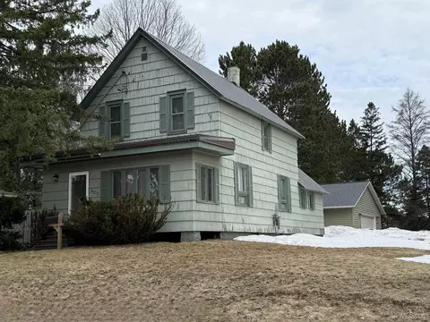 402 Lake, Ironwood, MI 49938