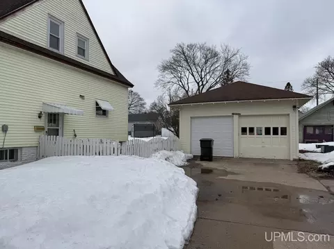 Other - 1016 S 10th, Escanaba, MI 49829 photo 1 of 7