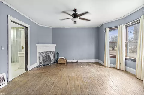 Living - 7440 Neff, Mount Morris, MI 48458 photo 4 of 6