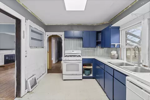Kitchen - 7440 Neff, Mount Morris, MI 48458 photo 1 of 3