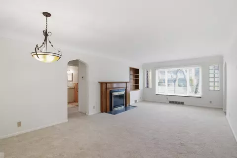 Living - 59 Hall, Grosse Pointe Farms, MI 48236 photo 3 of 3