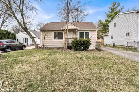 3207 Caroline, Auburn Hills, MI 48326