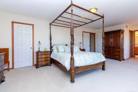 Bedroom - 10438 St John, Algonac, MI 48001 photo 2 of 4