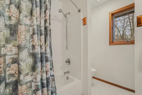 Bath - 3250 Ireta, Harrison, MI 48625 photo 3 of 3