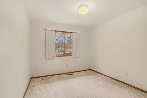 Bedroom - 3250 Ireta, Harrison, MI 48625 photo 3 of 4